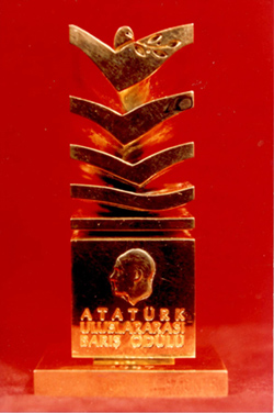 Atatürk Barış Ödülü Görseli